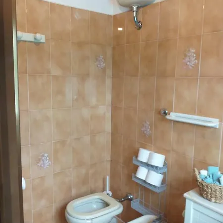 Amo فندق مبيت وإفطار *